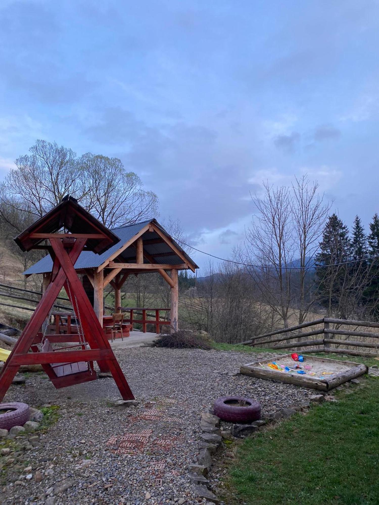Шпінь 2 Villa Vorokhta Luaran gambar